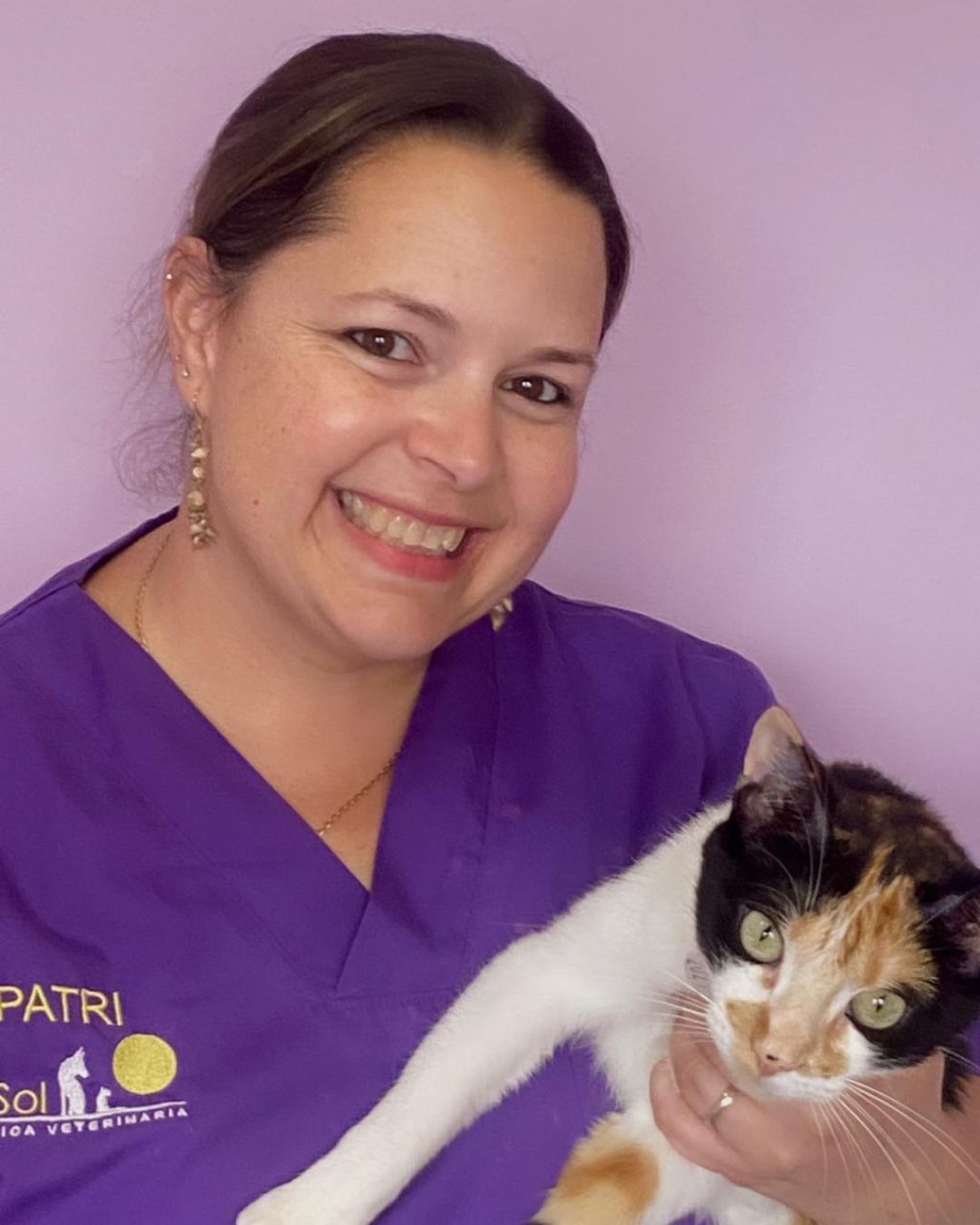 Patricia, clínica veterinaria el Sol, Sanlúcar, Sevilla